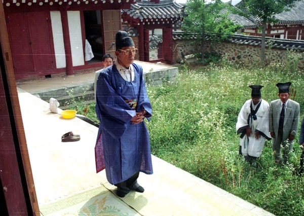향교봉심