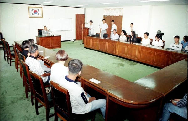 저소득 자녀 장학금 수여