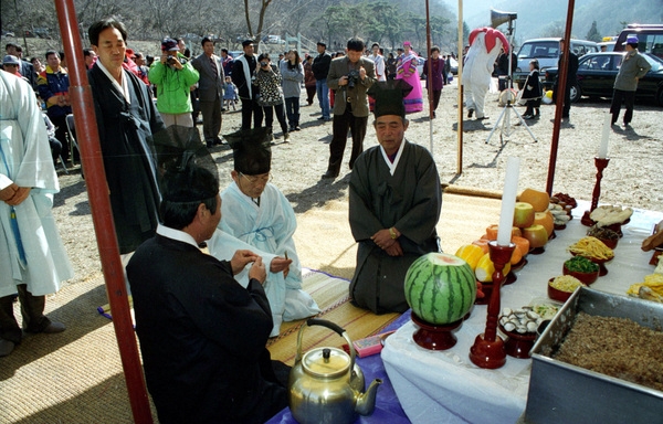 장성백암산고로쇠축제