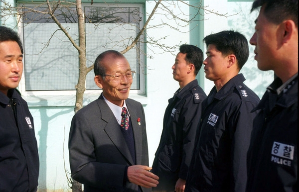 1998경찰서 위문