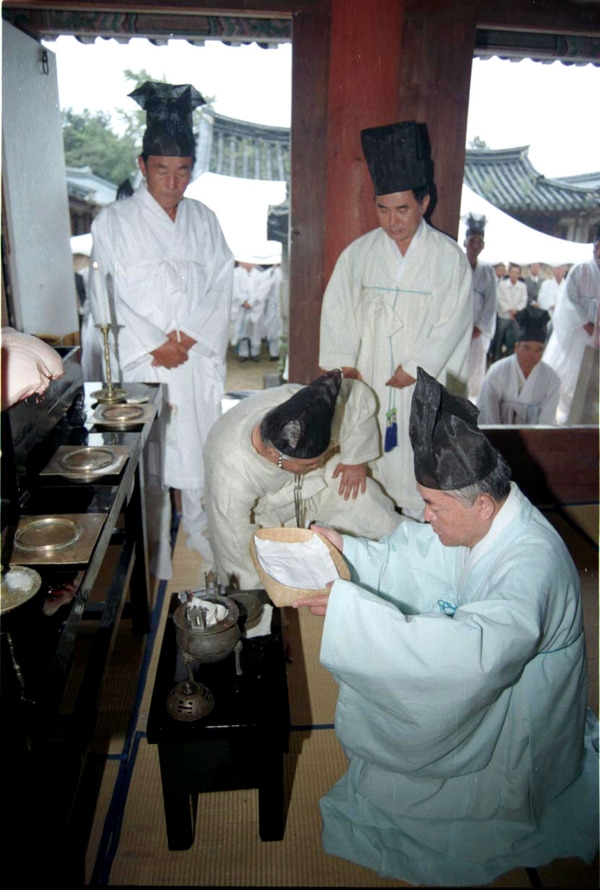 추향제