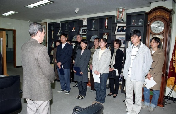 모암 장학회 장학금 전달