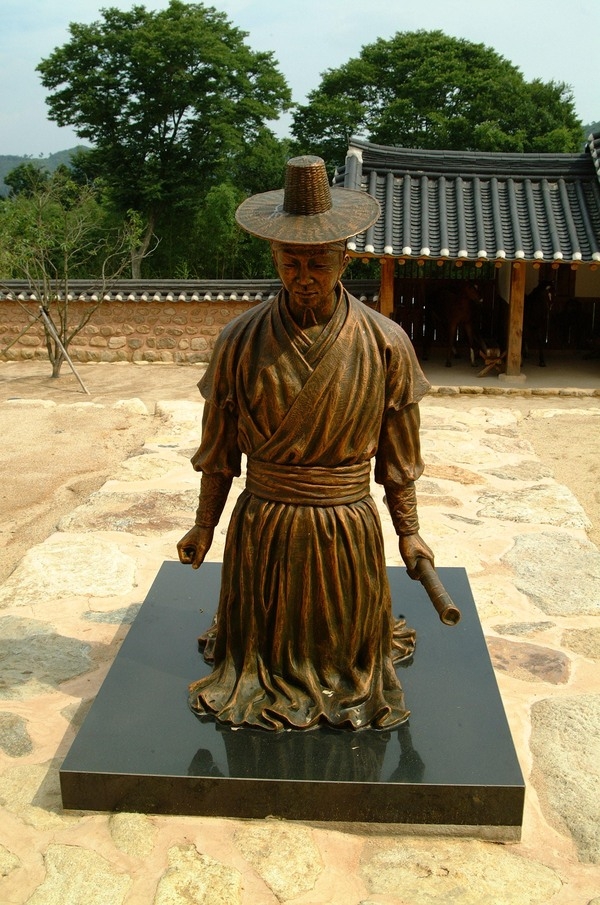 홍길동생가