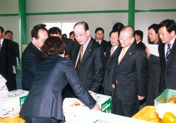 허성관행자부장관남면파프리카유리온실방문