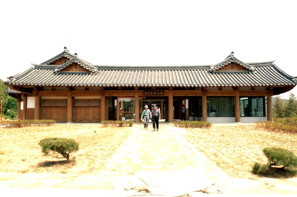 홍길동전시관