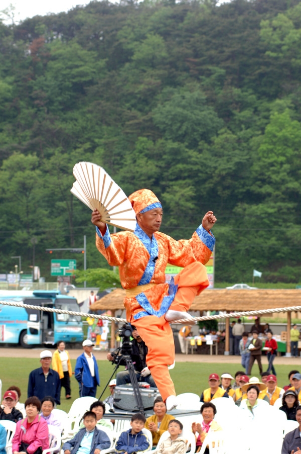 제7회홍길동축제(전통줄타기 공연)