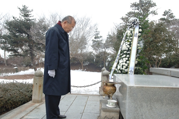 2006년 신년 충혼탑 참배