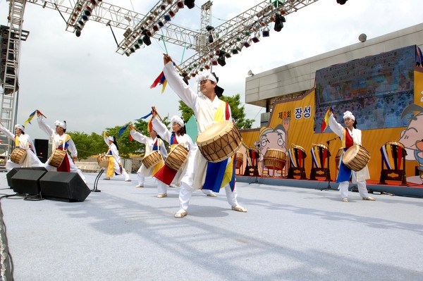 제8회홍길동축제(식전공연 북춤)