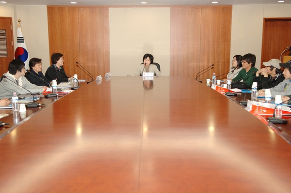 고려대학교 황인남 교수외 학생 우리군방문