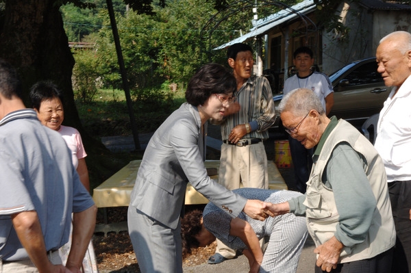 2008년 추석맞이 성진원 위문
