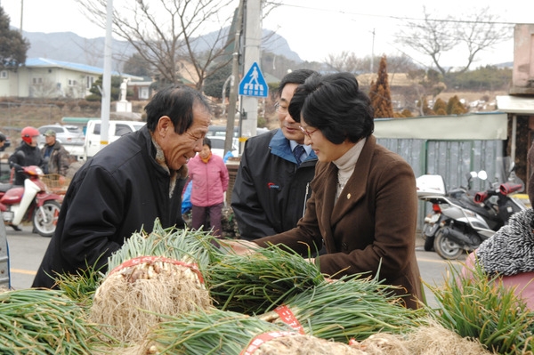 설맞이 재래시장 방문(사거리5일시장)
