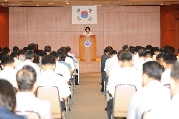 2009년 8월중 정례조회