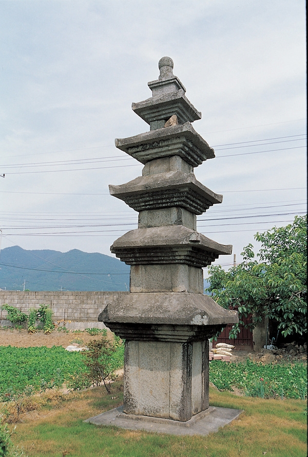 장성 관광사진전(장성읍 수산리 오층석탑)