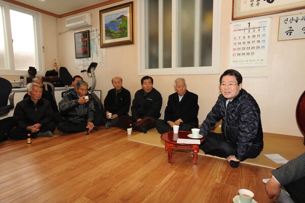 2013년 새해 경로당 방문(삼서면 보생리 보강마을)