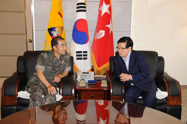 상무대 기계화학교 방문