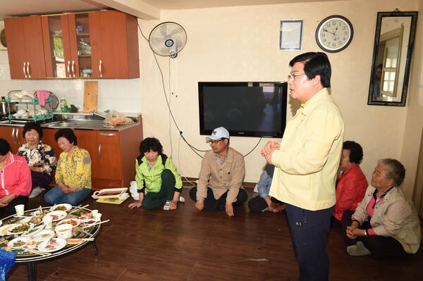 서삼면 어버이날 행사