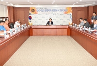 민박시설 운연자와 관련부서...