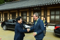 슈뢰더 전 독일 총리 장성...