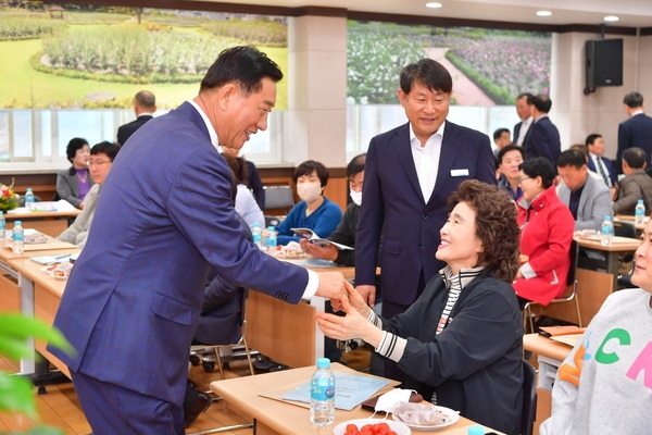 한국외식업중앙최전라남도지회장성군지부 정기총회