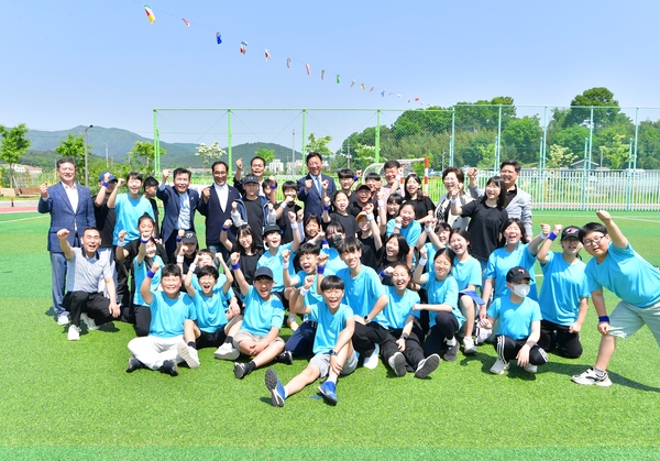 사창초등학교 춘계운동화 방문