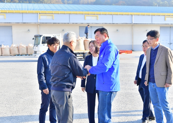 황룡면,북이면 추곡수매현장 방문