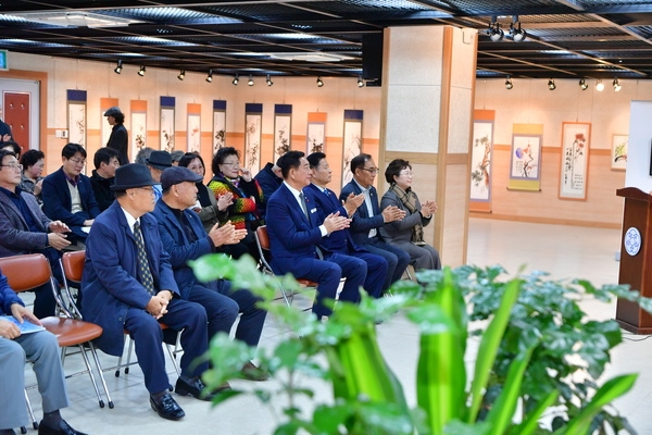  향토작가 작품전시회