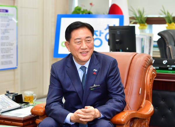 파인낸셜뉴스 인터뷰