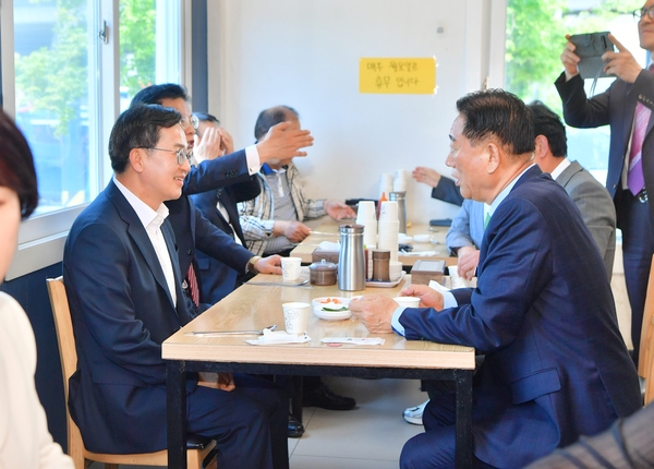 김동연도지사 황룡시장 방문