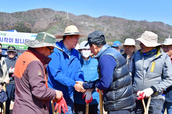 제81회 식목일 전남 .광주 통합기념 식목일 행사