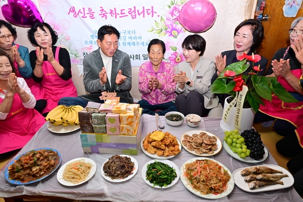 장수노인 생신 상차림 사업 현장 방문