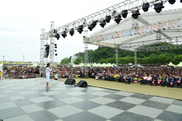 장성황룡강 홍길동무 꽃길 축제 공연 