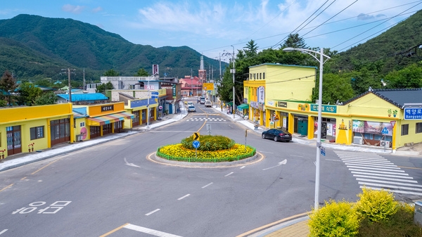 북하면 약수리 벽화작업
